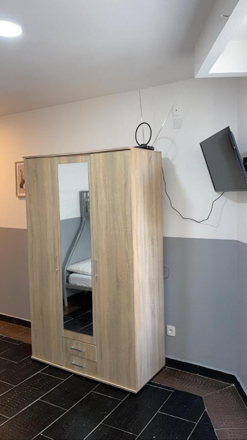 Hotel Nd Five Marseille Extérieur photo